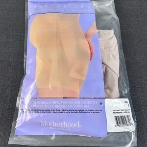 Motherhood Maternity Women's Shapewear Underwear  Seamless Support Size S/M